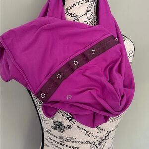 Ivivva infinity scarf . Like New